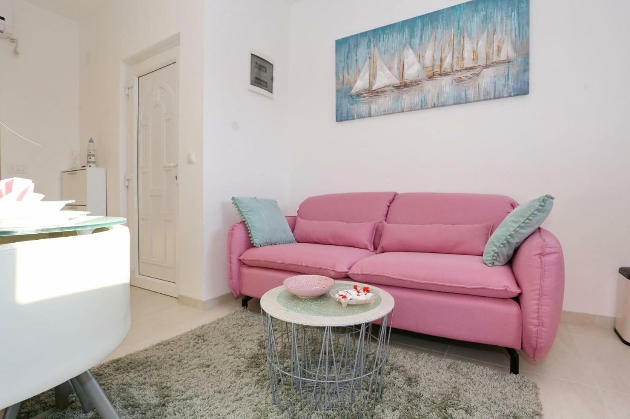 Villa Nivel Вир Екстериор снимка