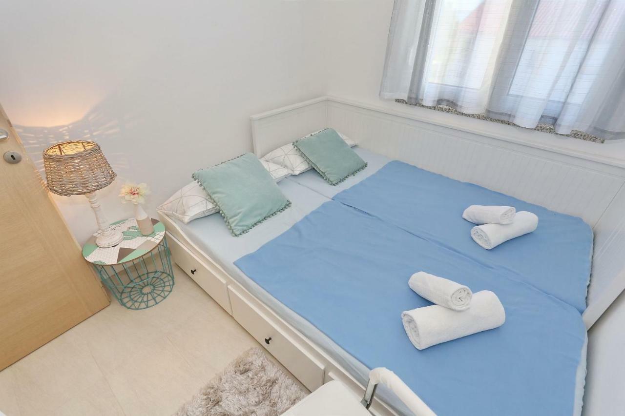 Villa Nivel Вир Екстериор снимка